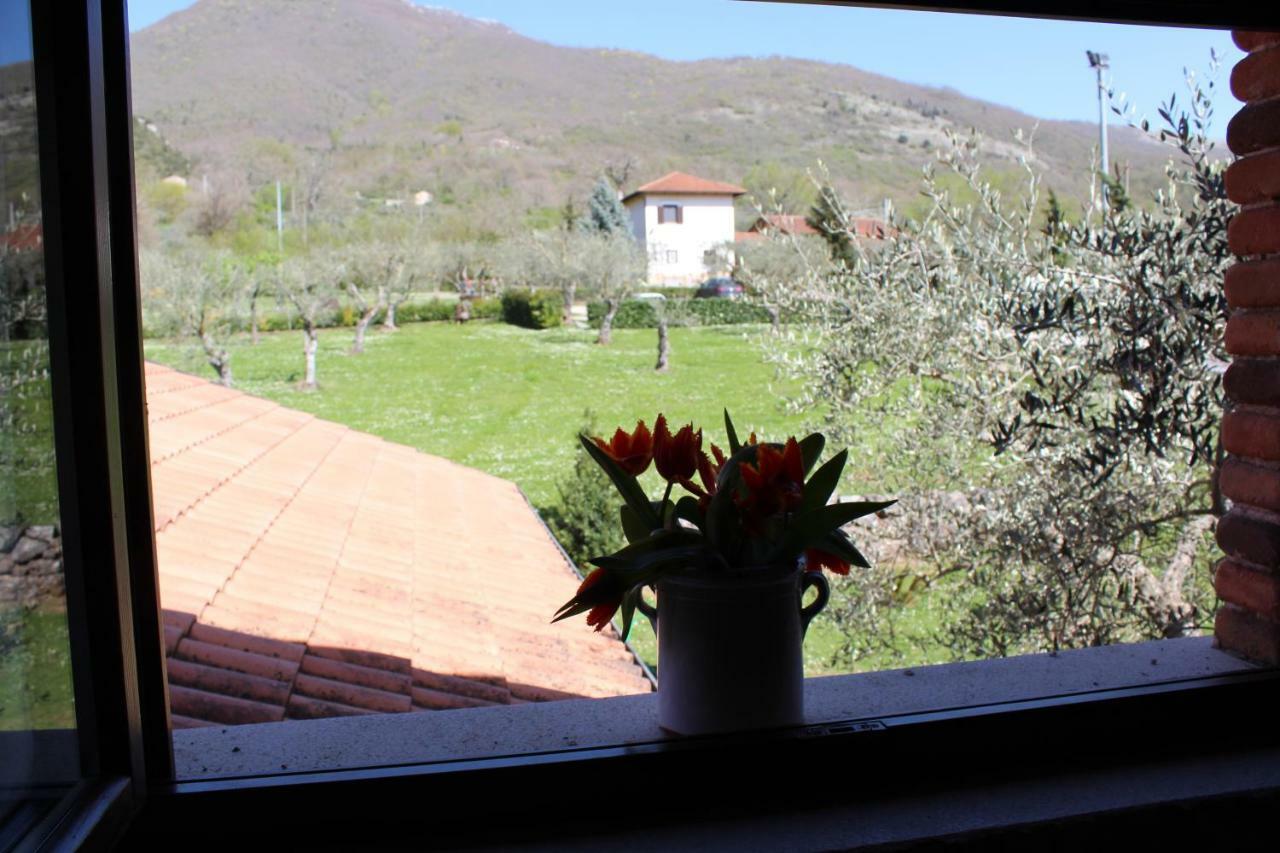Agriturismo Il Castagneto パドゥーラ エクステリア 写真