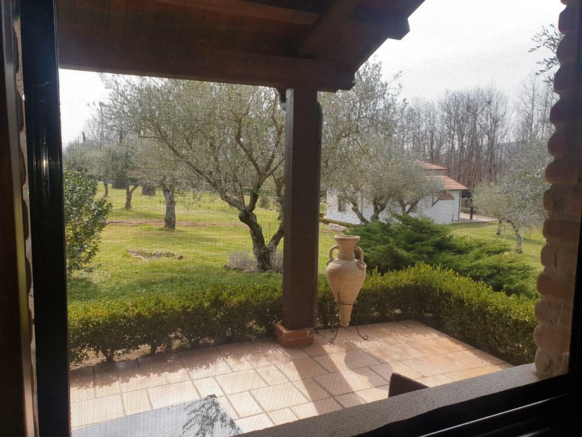 Agriturismo Il Castagneto パドゥーラ エクステリア 写真